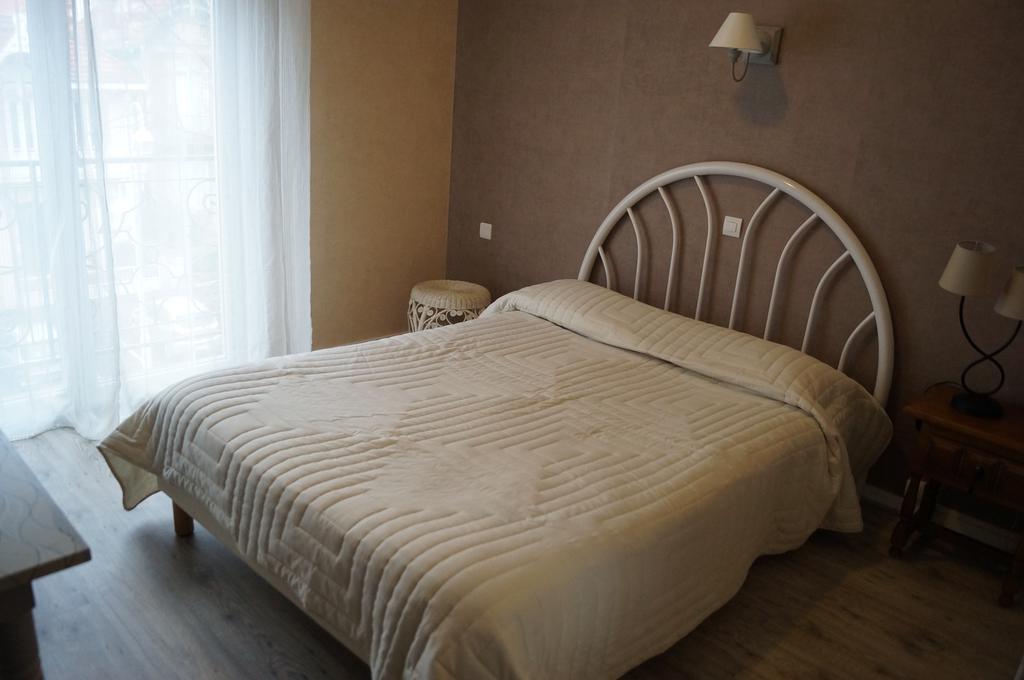 Le Novel Hotel Arcachón Habitación foto